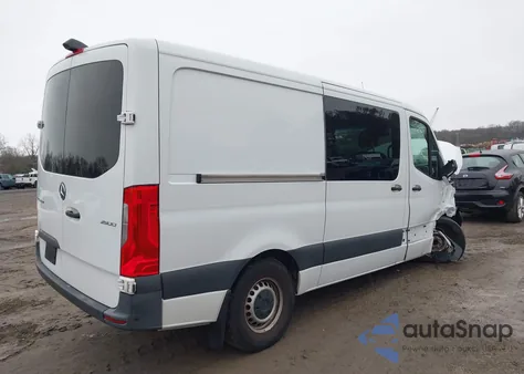 2023 Mercedes-Benz Sprinter 2500 Standard Roof 4-Cyl Diesel z USA, uszkodzony, nr VIN W1W4KBHY0PT135106